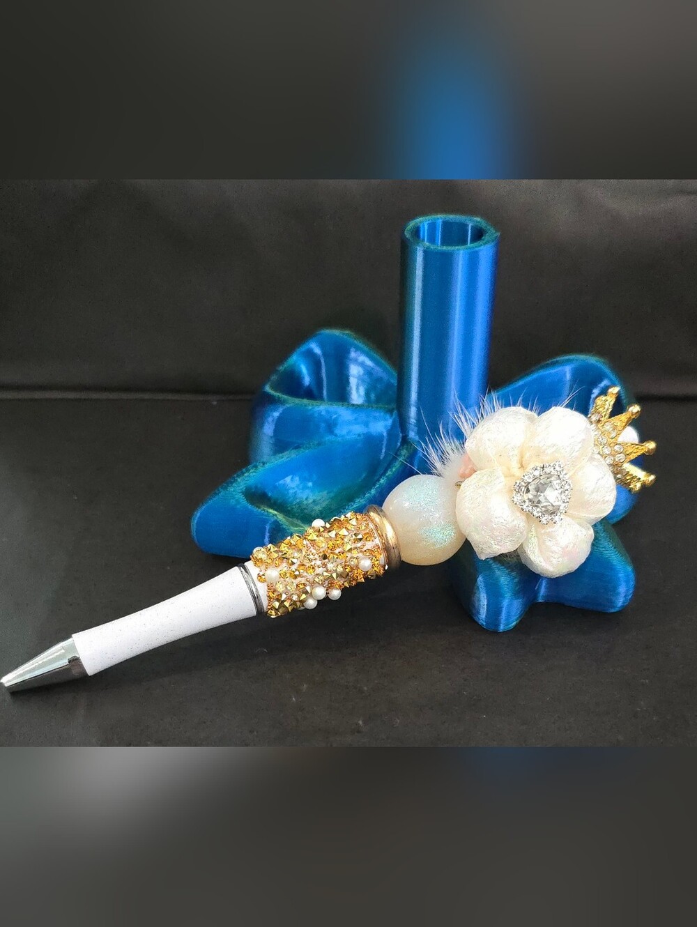 Embellished Floral Crystal Ballpoint Pen in White and Gold